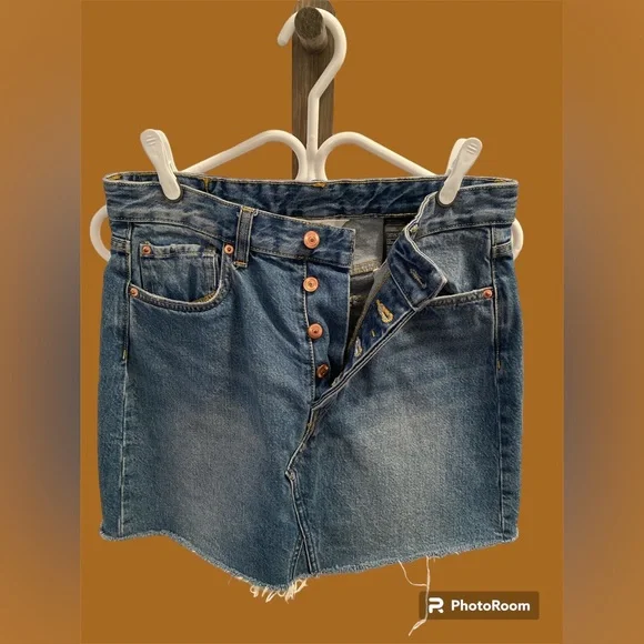 H&M - Picture 2 of 3